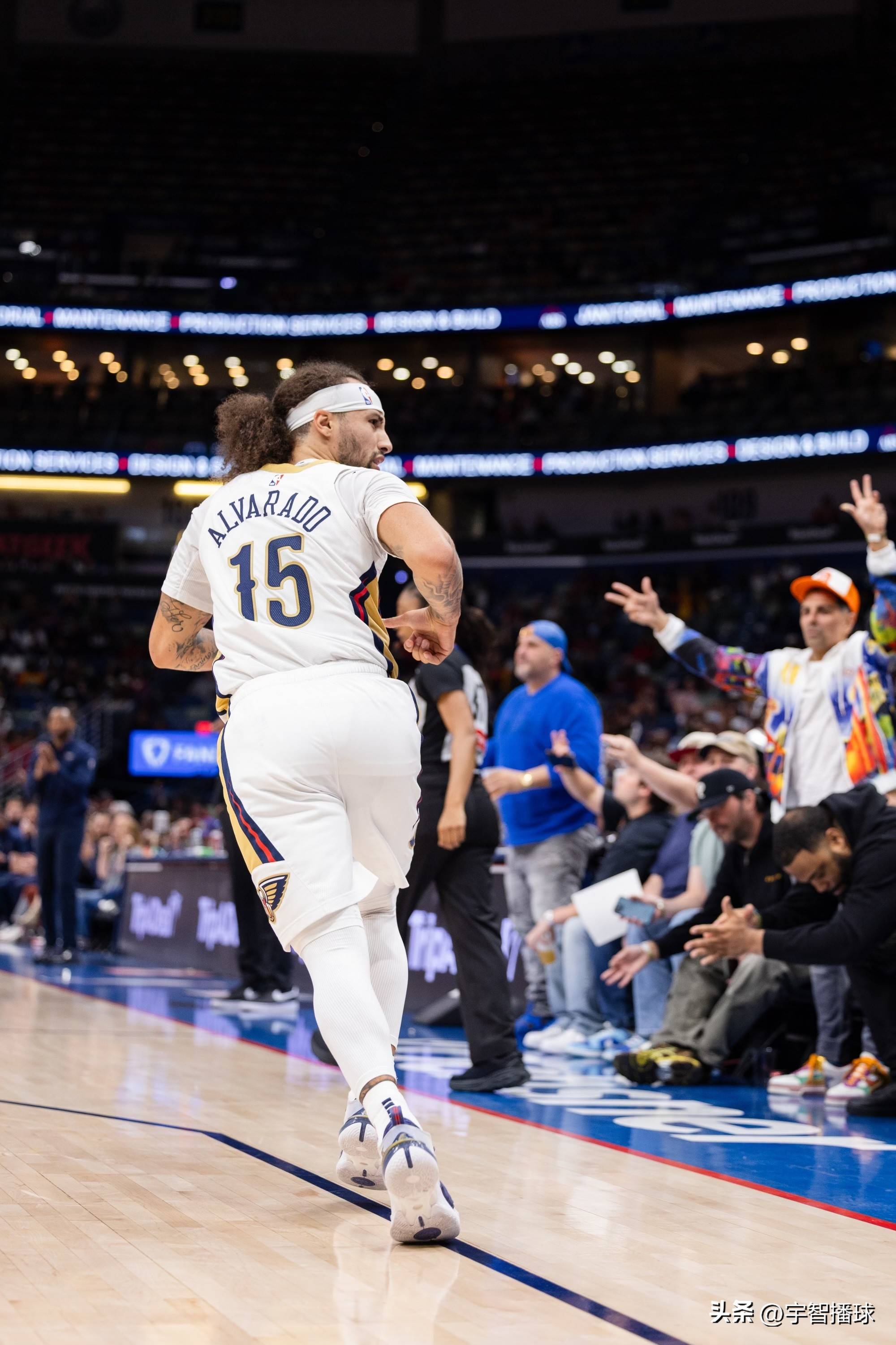 鹈鹕绝杀巴西男篮，威斯布鲁克高光表现的简单介绍