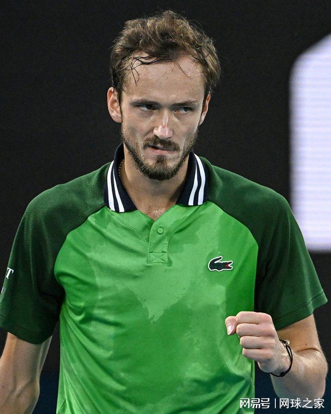 开云体育中国-关于法国网球队绝地反击英国网球队，梅德韦杰夫高光表现的信息