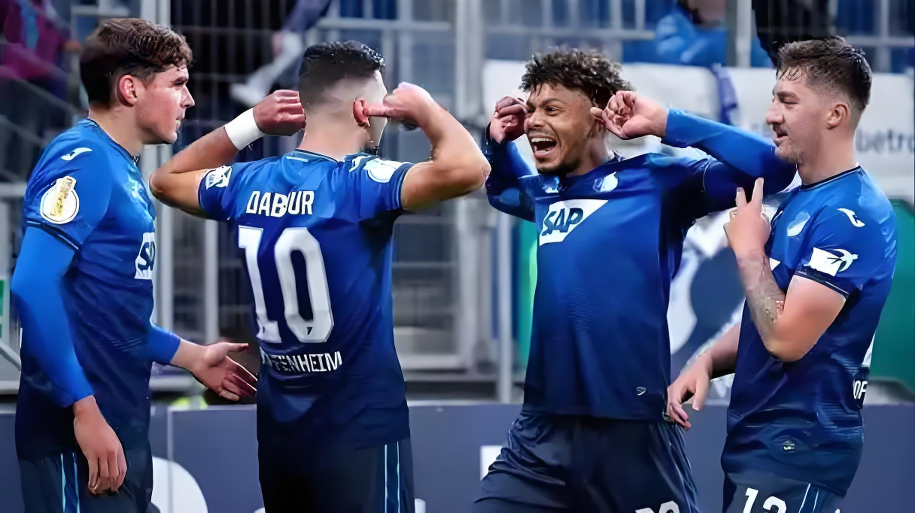 柏林赫塔主场失利,主帅考虑调整阵容 柏林赫塔主场失利,主帅考虑调整阵容