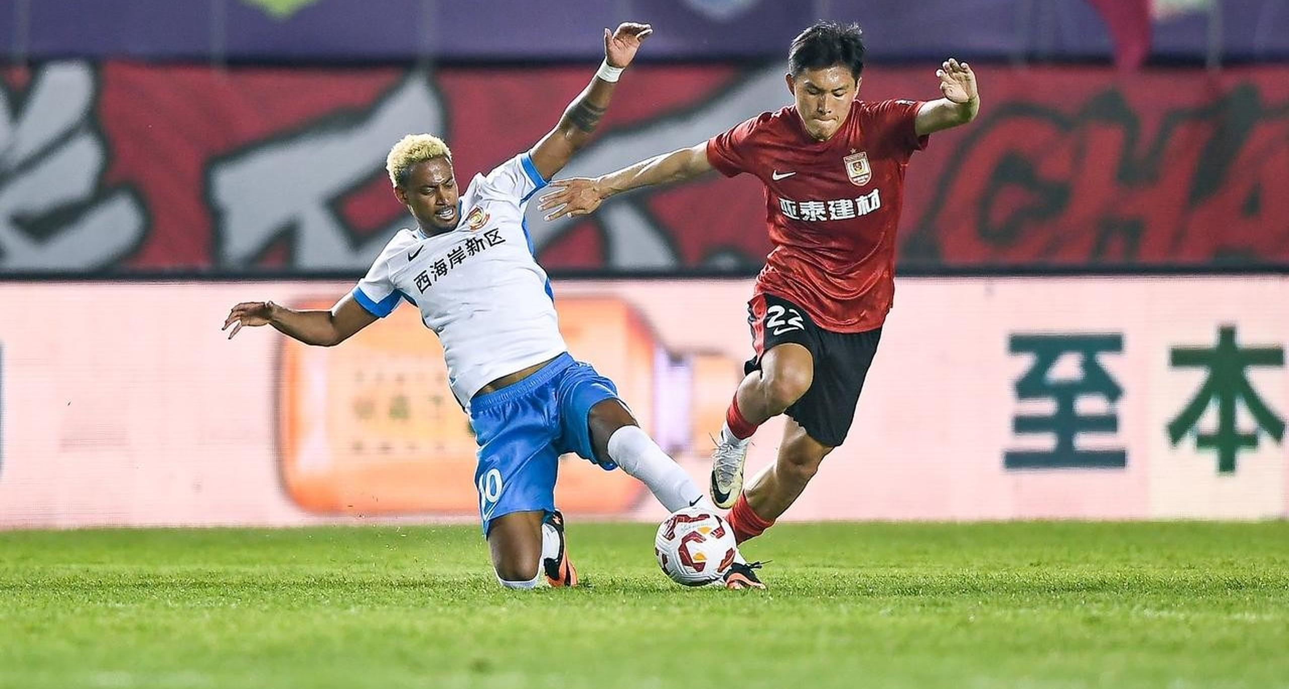 长春亚泰强势出战，追逐胜利的梦想的简单介绍