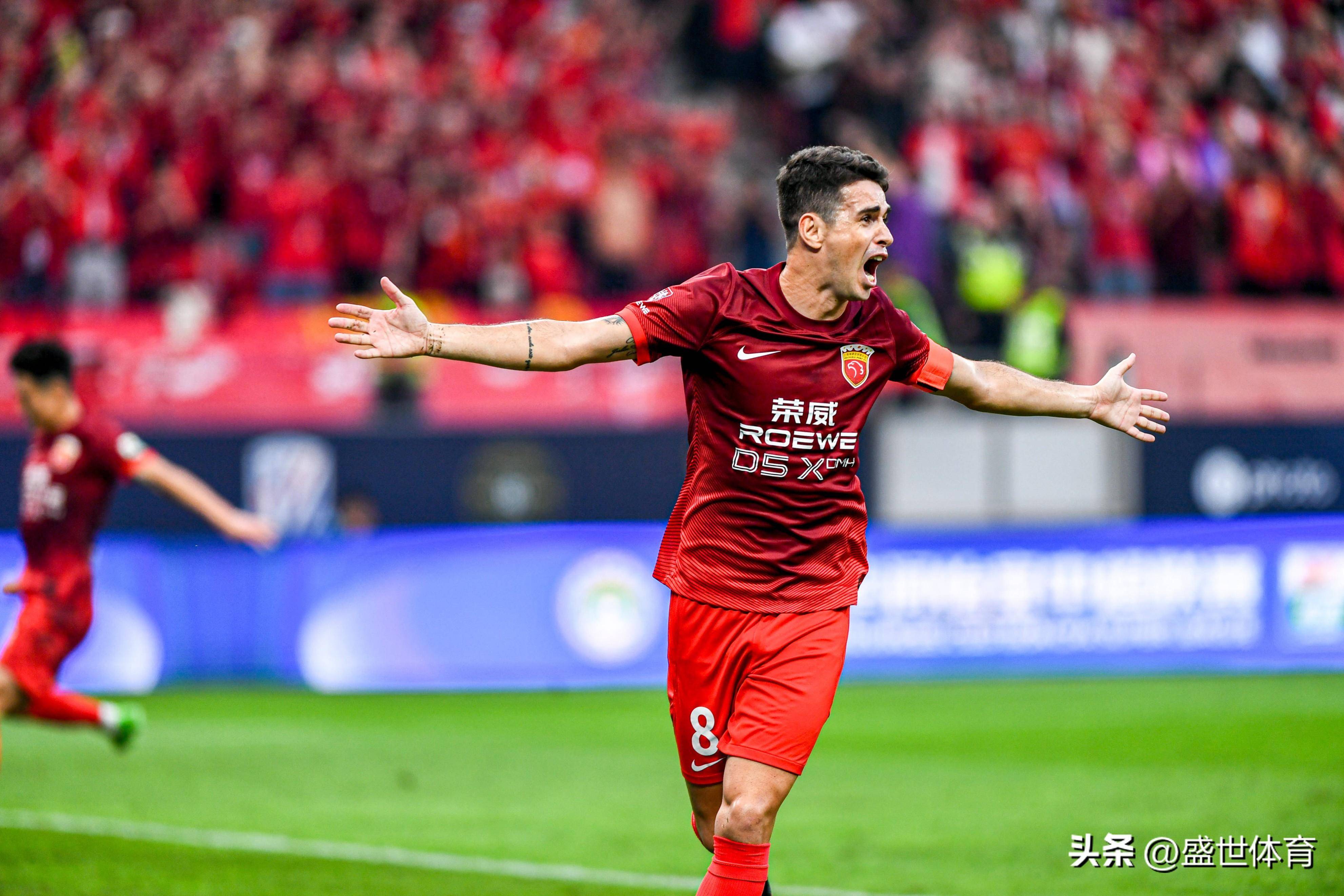 中超球队备战全力以赴，迎接新赛季挑战的简单介绍