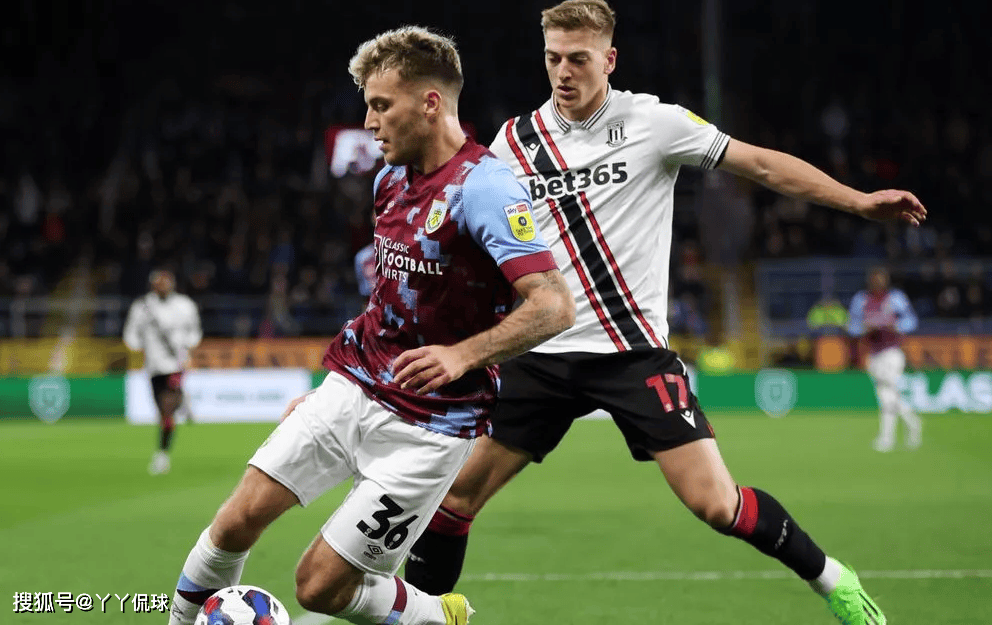 斯托克城队在最新比赛中获得胜利