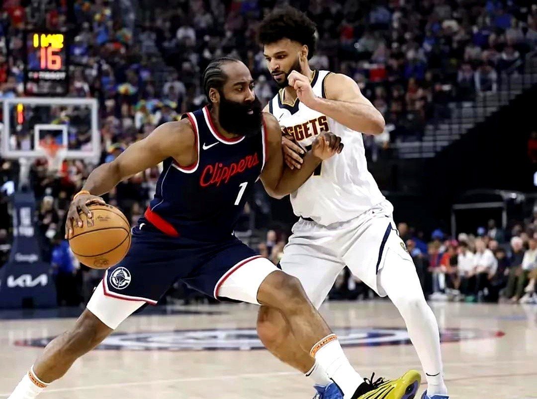 开云体育官方网站-快船战胜掘金继续保持领先