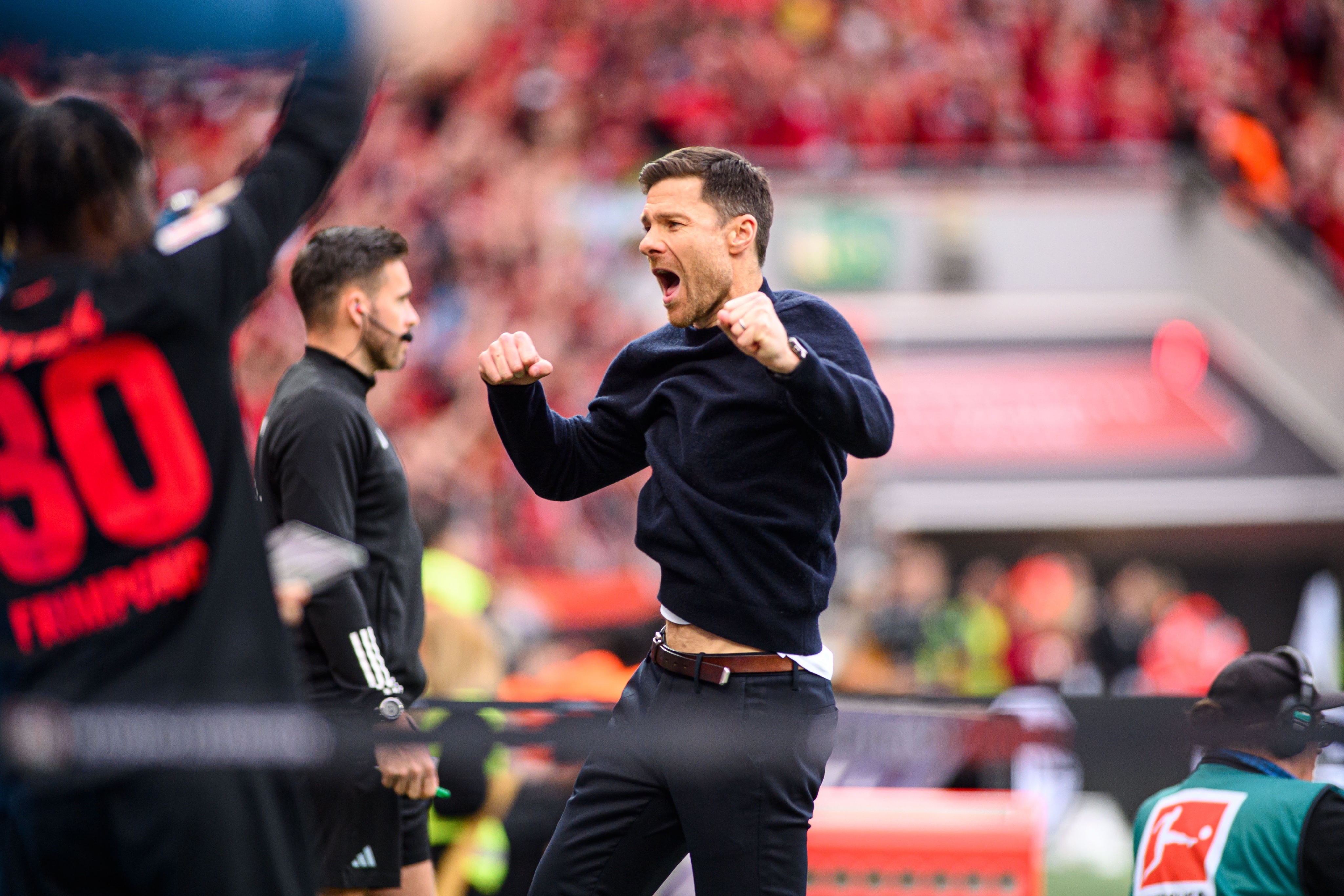 开云足球直播-关于勒沃库森客场逆转，继续在德甲保持不败的信息