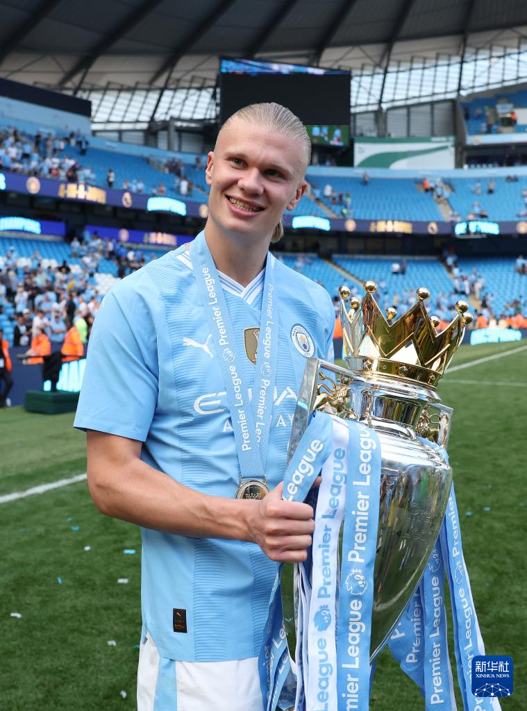 关于曼城客场大胜,卫冕冠军气势如虹的信息 关于曼城客场大胜,卫冕冠军气势如虹的信息