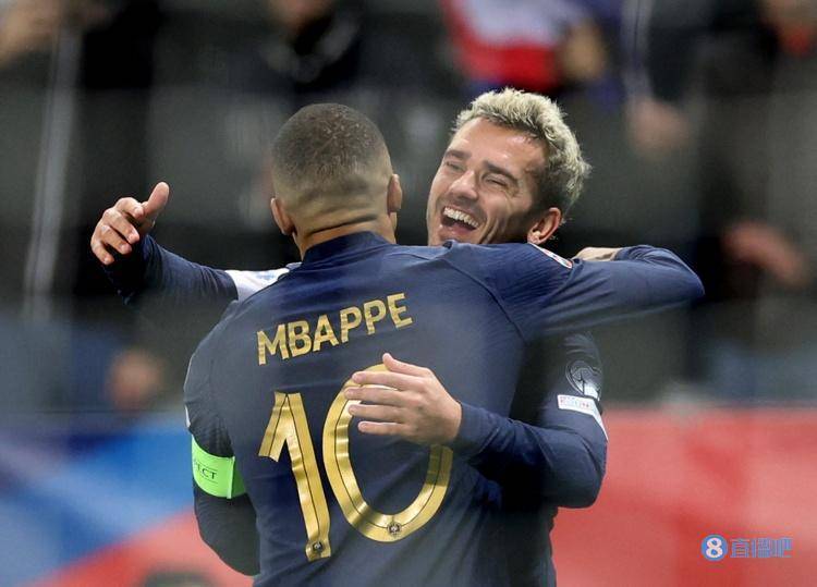 开云体育下载-韩国羽毛球队碾压法国羽毛球队，安赛龙三分雨点燃全场的简单介绍