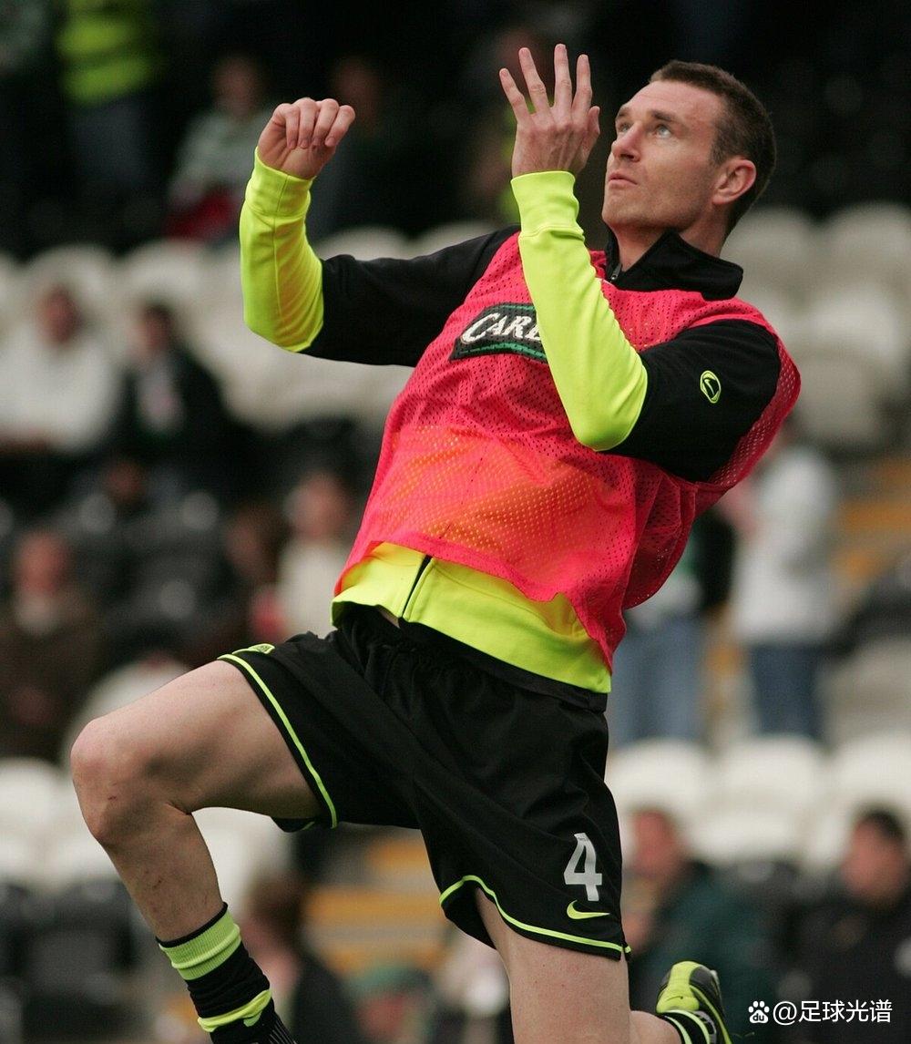 开云APP-英格兰羽毛球队力克日本羽毛球队，马琳制霸全场的简单介绍