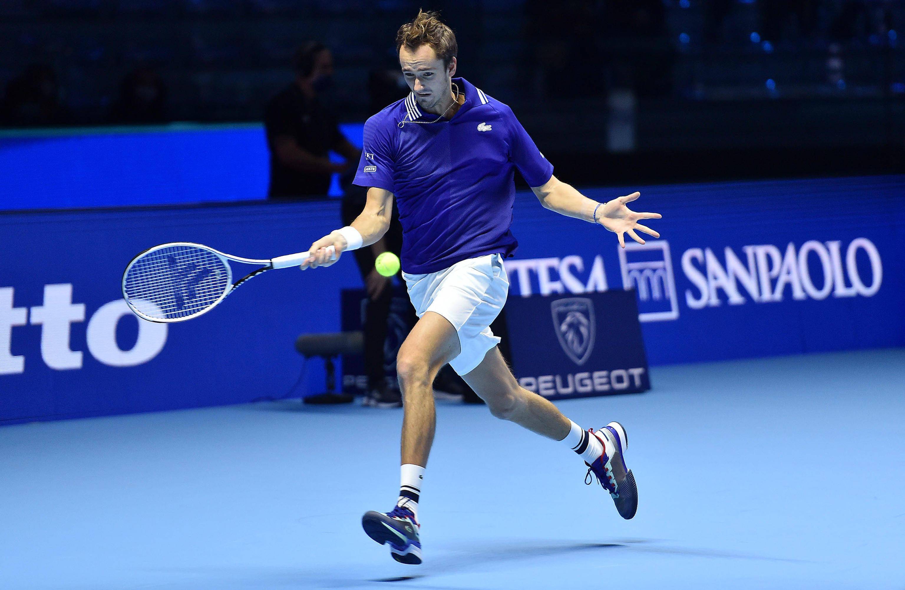 开云体育官网-包含ATP总决赛绝杀美网，梅德韦杰夫状态火热的词条