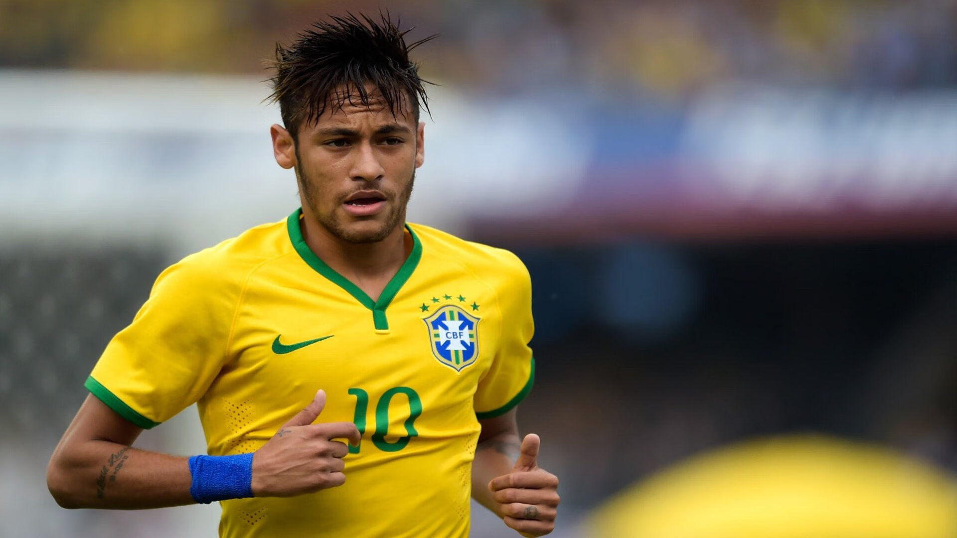 东决关键战之夜，法比尼奥带队取胜，书写绿茵传奇